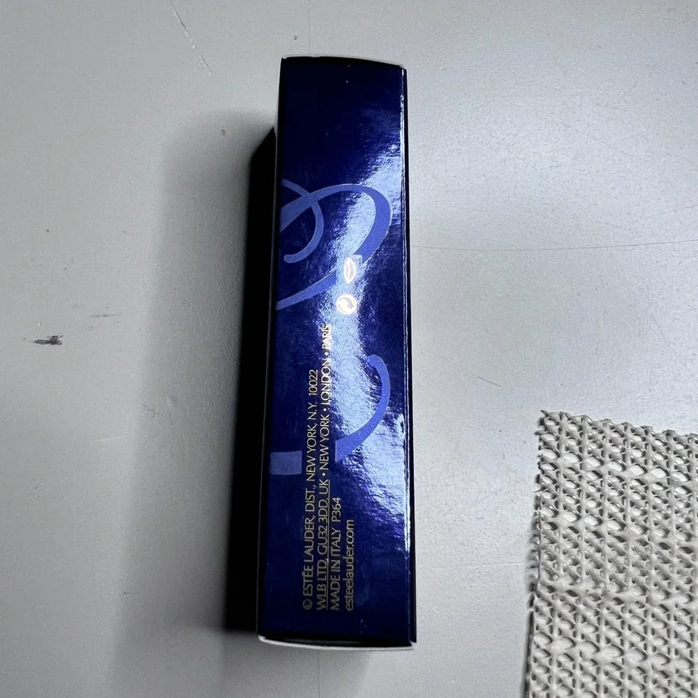 Estee Lauder Pure Color Envy Paint-On Liquid LipColor 202 Snapped Up‎ NIB